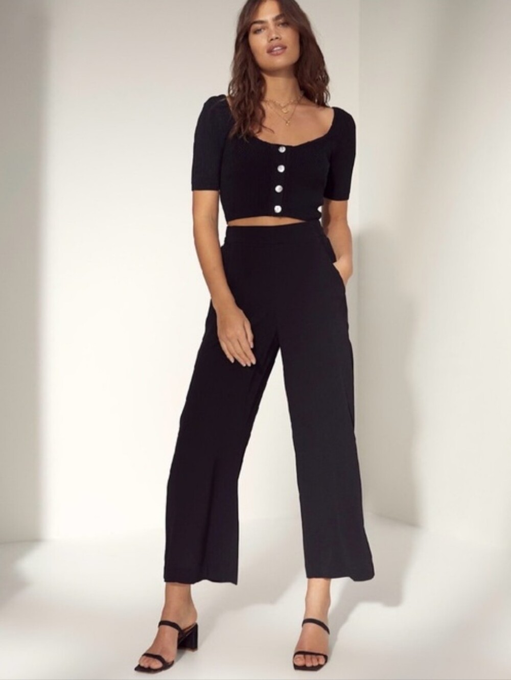Aritzia Wilfred Faun Wide-Leg Ankle Pants